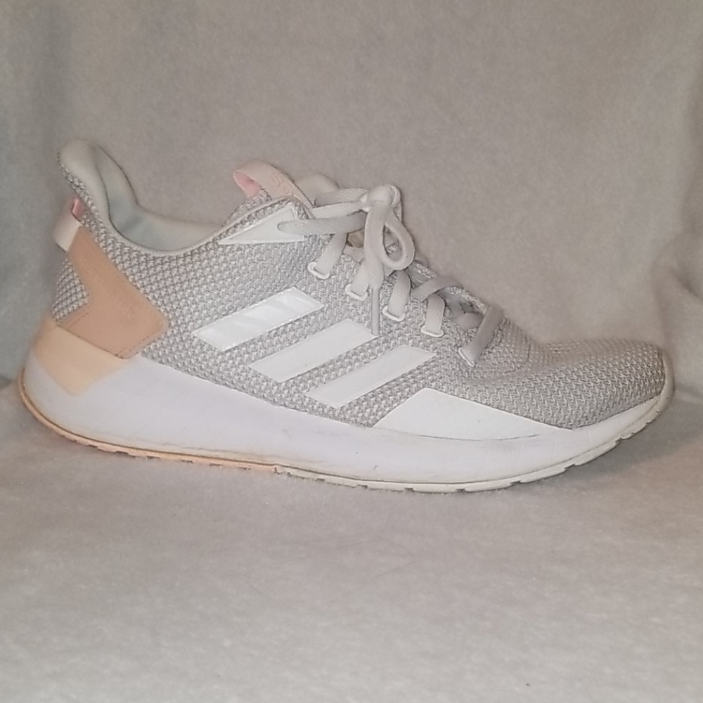 ADIDAS QUESTER RIDE SNEAKER SZ 10